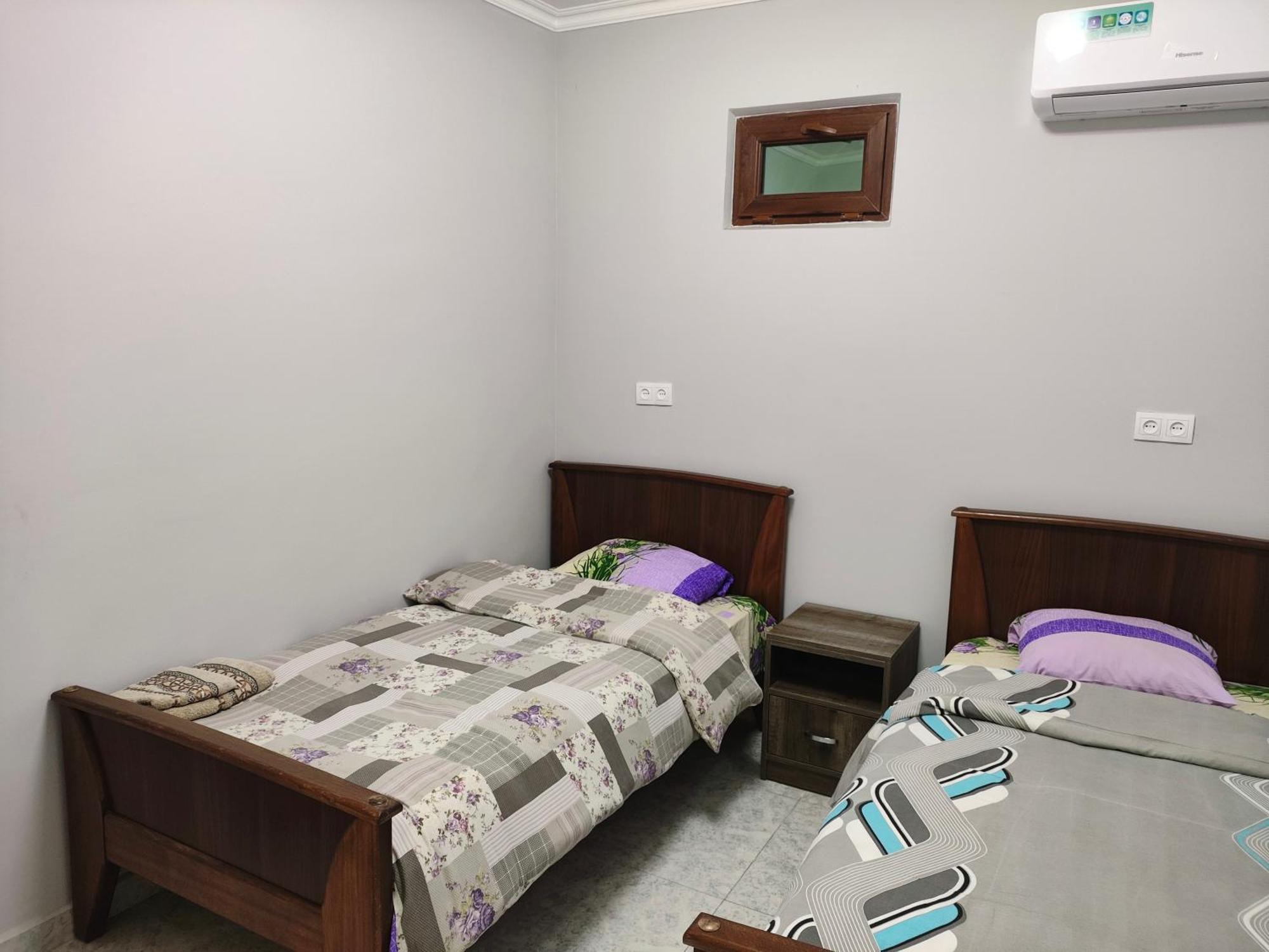 Apex Rest House Of 10 Rooms And Pool Yerevan Ngoại thất bức ảnh